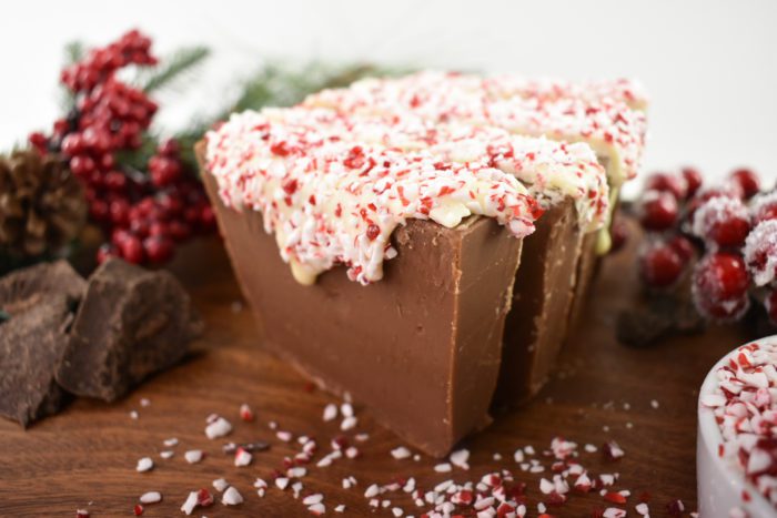 Peppermint Crunch Fudge